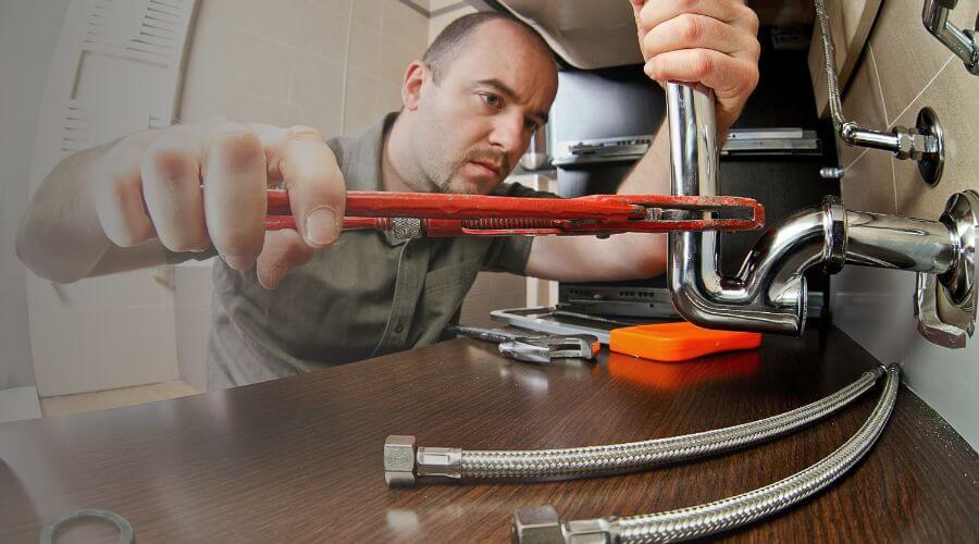 Expert burst pipe repair services in Welch, TX